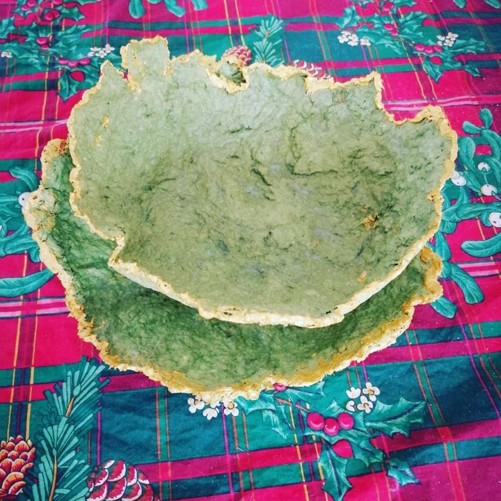 Coupelles papier mâché 雕塑, 9.1x9.8 in