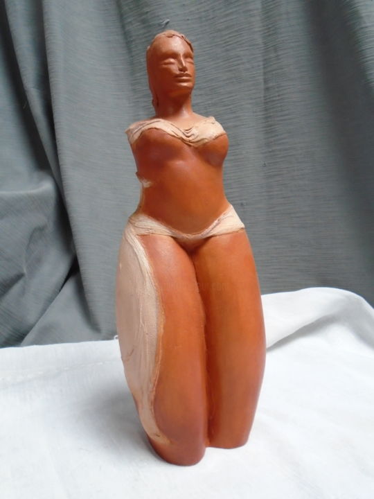 Petite femme centaure terre rouge 雕塑, 11x3.9 in