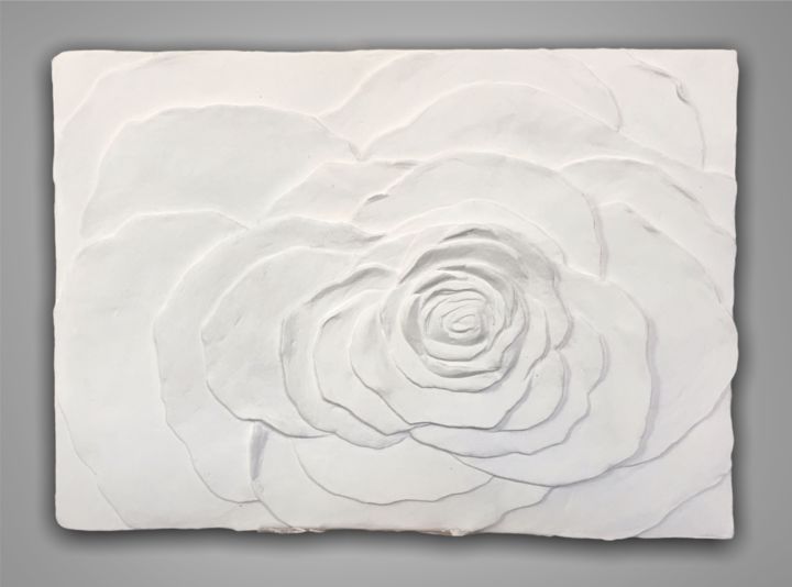 Sculptuur getiteld "Stone Rose" door Oksana Kovalenkova (PerlaD’Arte), Origineel Kunstwerk, Gips