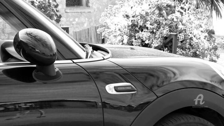 Wide-Angle design of a Limited Serie of Black Mini Cooper 摄影
