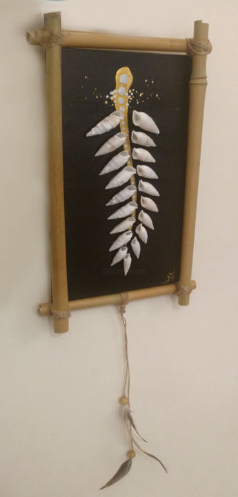 Collages getiteld "Bohemian 3D shells…" door Anastasia Anait, Origineel Kunstwerk, Acryl Gemonteerd op Karton