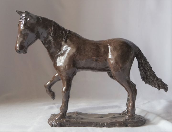 Cheval brun 雕塑, 7.9x11.4 in