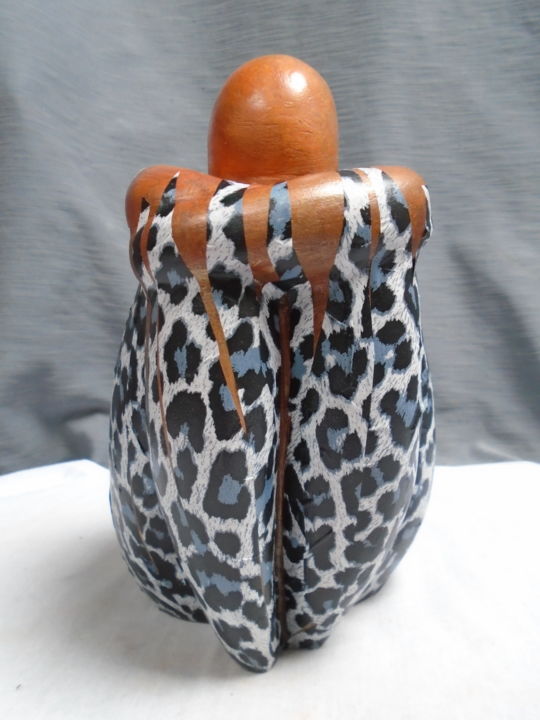 Femme en repli stylisée 雕塑, 8.3x4.7 in