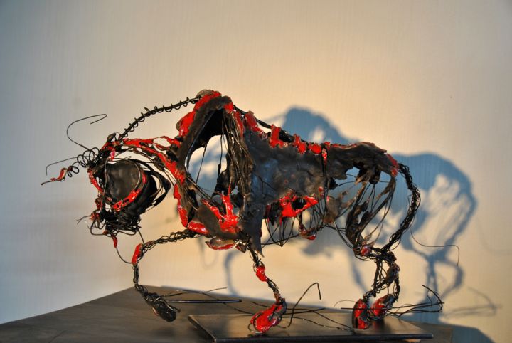 Sculpture titled "El Torro III" by Jean-Christophe Bridoux, Original Artwork, Ceramics