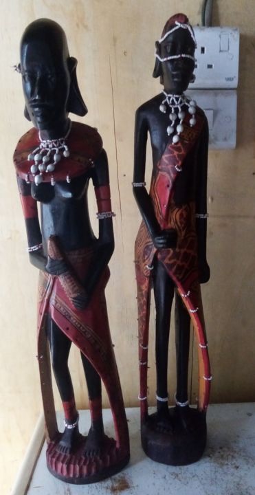 Mahogany maasai couple 雕塑, 24x5 in