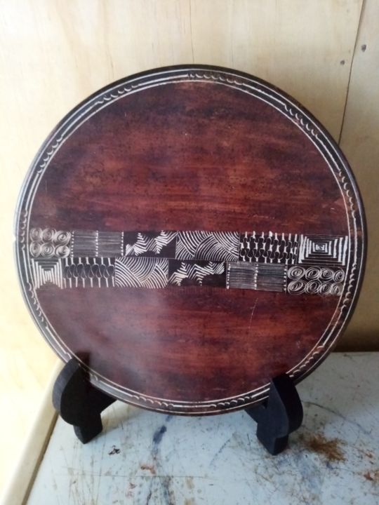 Soapstone dish/fruit basket17 雕塑, 9x9 in