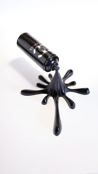 SPLASH IT - CHANEL 雕塑, 12.2x9.5 in