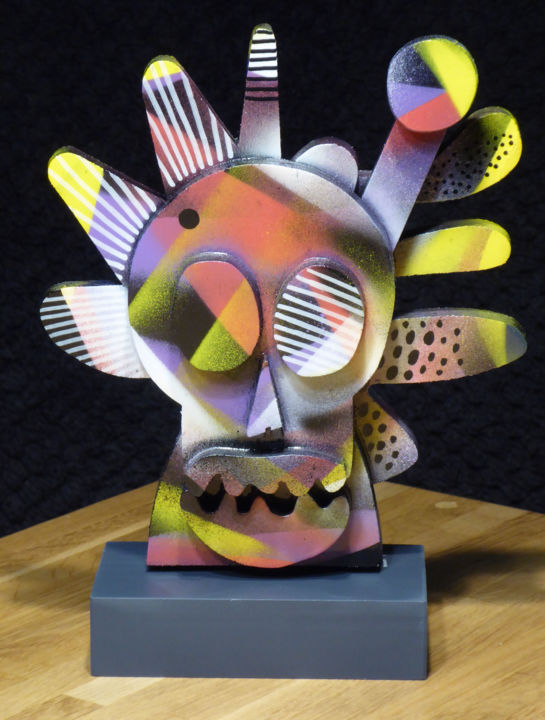 Tiny Sunny Skull 雕塑, 9.7x7.3 in