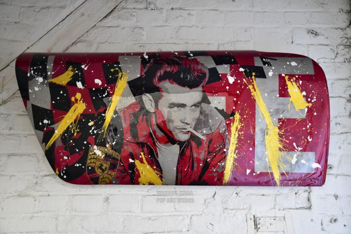"REBEL" 雕塑, 23.6x47.2 in