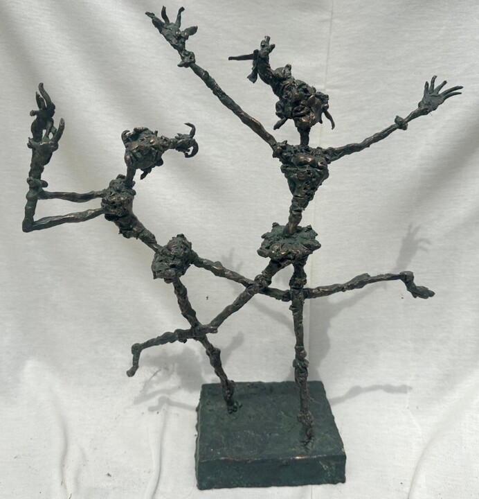 雕塑,  23.6x21.3 in 