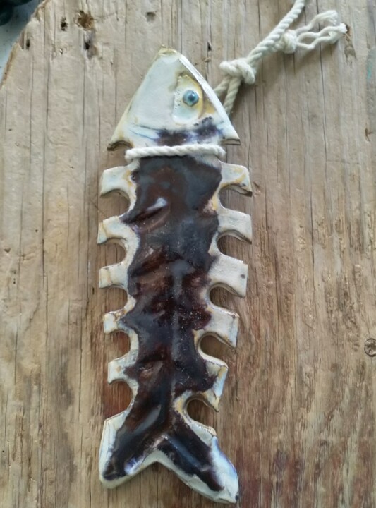 Arête de poisson en céramique 雕塑, 9.1x3.2 in