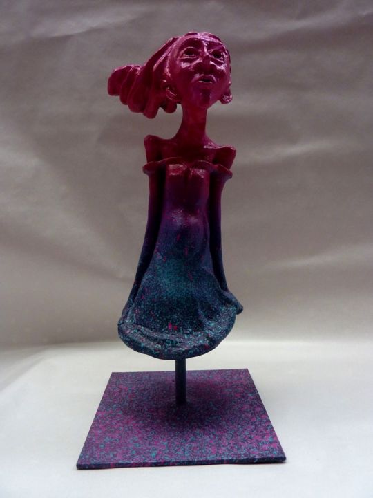 Sculpture intitulée "Sous la jupe des fi…" par Saname, Œuvre d'art originale, Plâtre