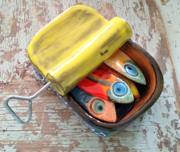 Très grande boîte de sardines 雕塑, 5.9x4.1 in
