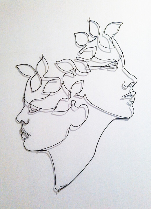 Décoration murale deux visages en fil de fer 雕塑