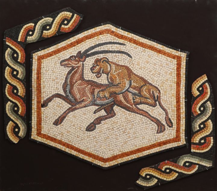 Mosaic “Lion Attacking a Gazelle" 雕塑, 39.4x43.3 in