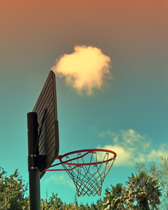Dual colors clouds positions and orange basket ball hoop 摄影