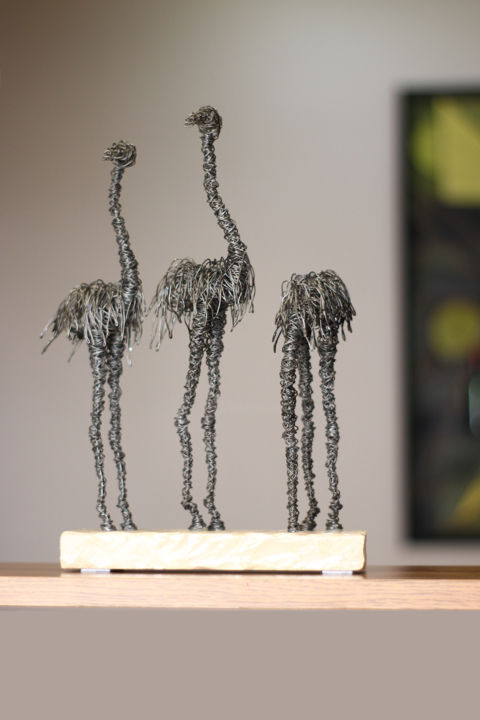 Expectations (31x22x8 1.6kg iron, travertine) 雕塑, 12.2x8.7 in