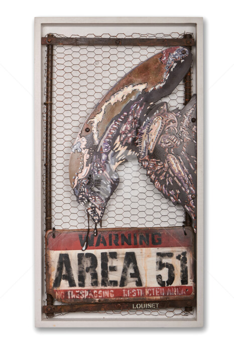 Area 51 雕塑, 29.9x15.4 in