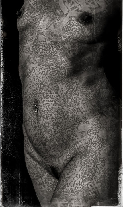 Photographie intitulée "La Déesse" par Nicolas Bernié, Œuvre d'art originale, Photographie manipulée