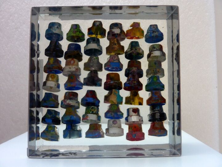 Caps 3 雕塑, 6.3x6.3 in