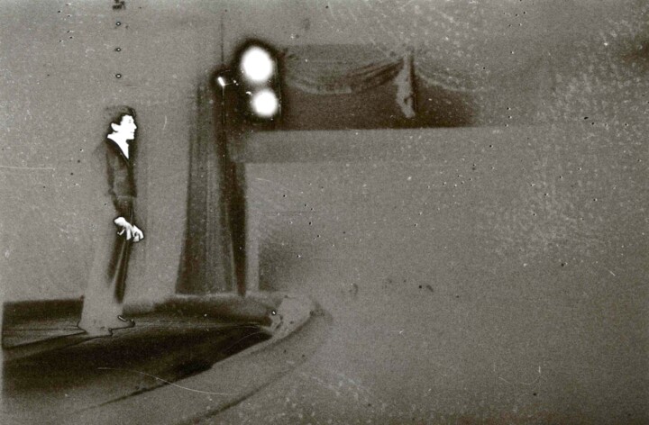 Photographie intitulée "Altération fantôme" par Sophie Le Tellier, Œuvre d'art originale, Photographie non manipulée