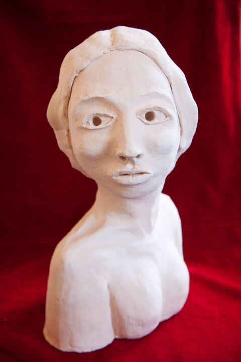 Sara 雕塑, 13.4x8.3 in