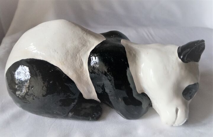BEBE PANDA 雕塑, 3.9x9.5 in
