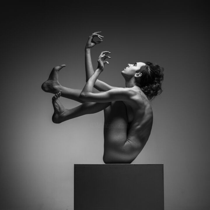 摄影,  27.6x27.6 in 