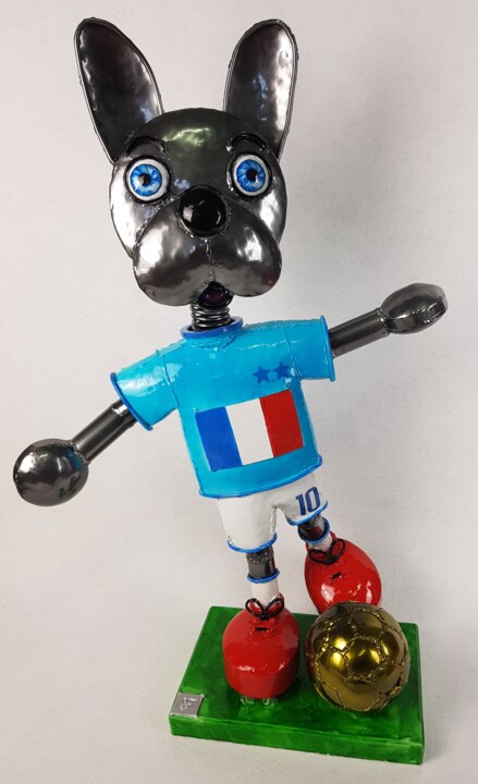 Bouledogue français footballeur 雕塑, 31.5x20.9 in