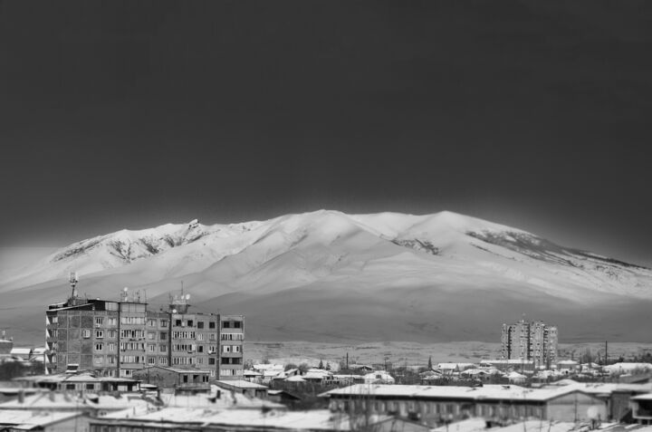 Фотография под названием "Mount Aragats" - Danila Povarov, Подлинное произведение искусства, Манипулированная фотография