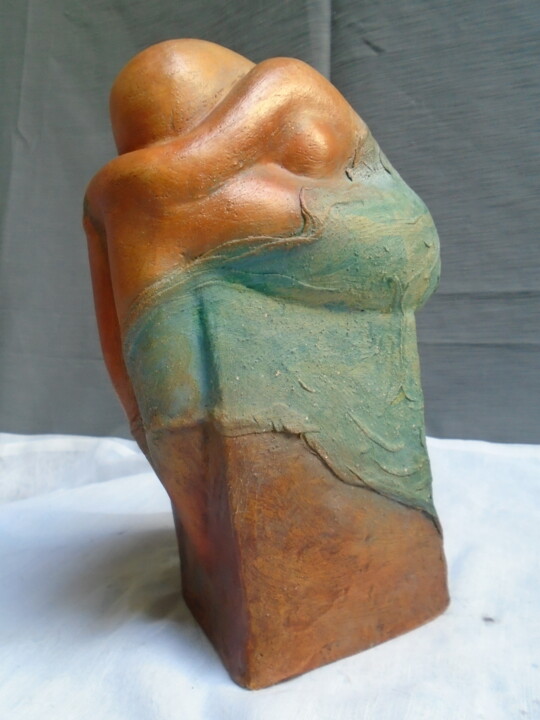 Femme assise stylisée drapée sur socle terre patinée 雕塑, 9.5x3.9 in