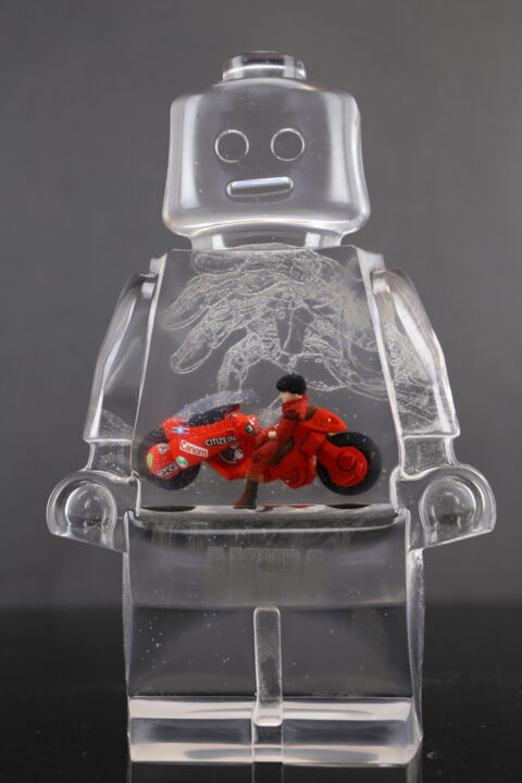 ROBOCLUSION AKIRA 雕塑, 9.8x6.3 in