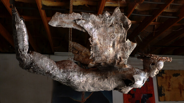 falling 雕塑, 48x72.1 in