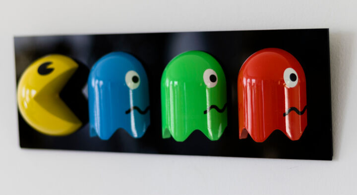 Little Pac-Man 2 雕塑, 3.9x11.8 in