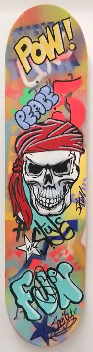 Skate Skull 雕塑, 31.5x7.9 in