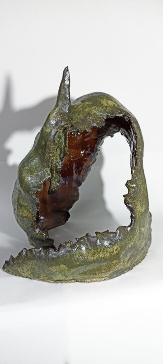 Sculpture titled "DISAPPOINTMENT" by Enes Kılıç, Original Artwork, Ceramics