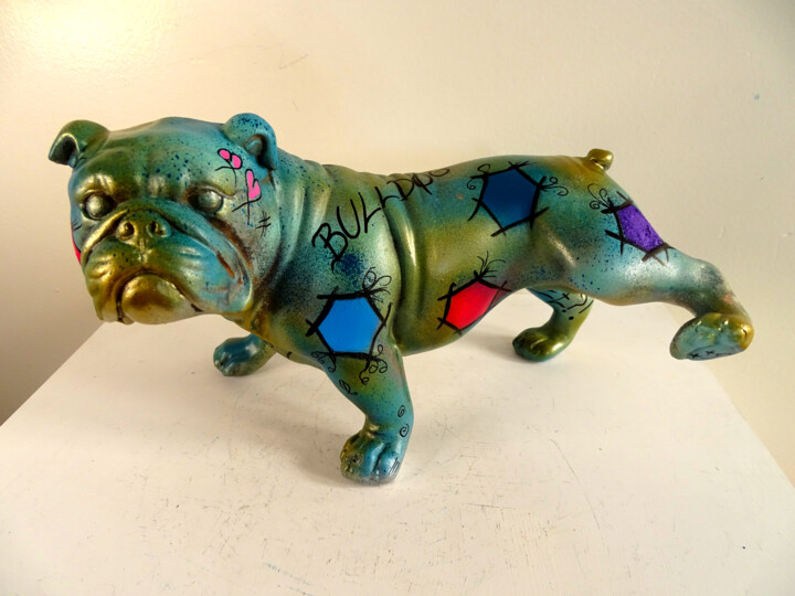 Sculpture Pop art Bouledogue "Fun Bulldog Pee" Graffiti 雕塑, 6.1x10.6 in