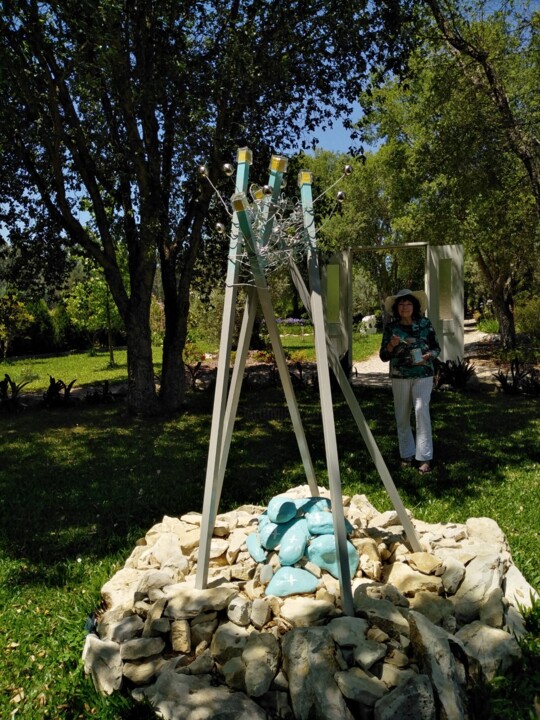 Scultura,  98,4x39,4 in 