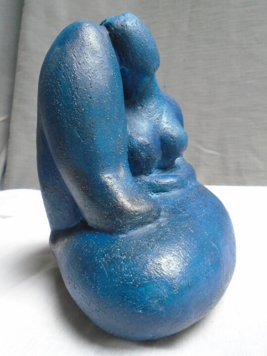 Contorsionniste Bleue indigo 雕塑, 7.1x5.9 in