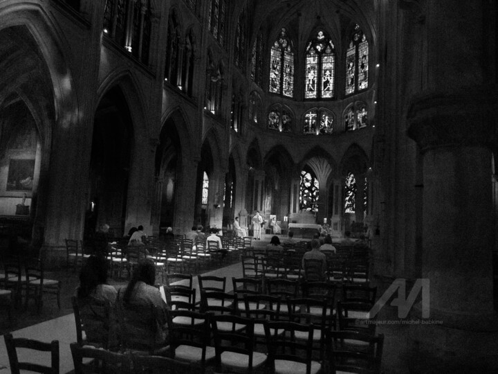Recueillement sous faisceau de lumière 1 摄影