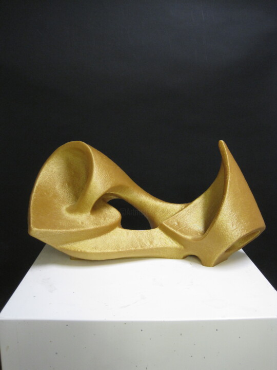 La fata d'oro 雕塑, 6.7x13 in