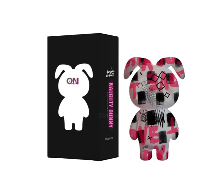 Naughty Bunny Collectible 00 雕塑, 15x6 in