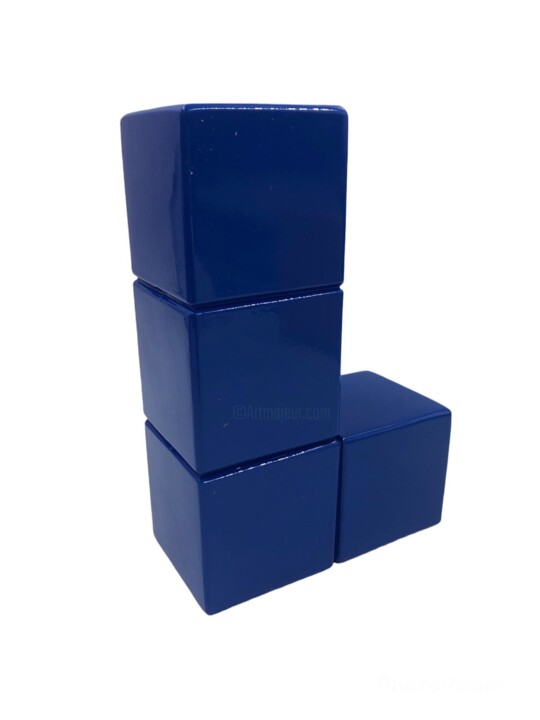 Alter Ego Cubes Blue 雕塑, 7.7x5.1 in