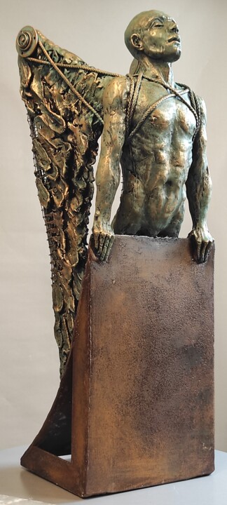 "ICARUS.READY SET GO"UNIQUE SCULPTURE 雕塑, 28.7x10.6 in