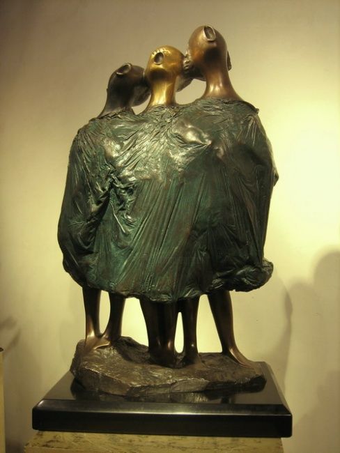 Sculptuur getiteld "《同一首歌》铸铜" door Xue Jun Yang, Origineel Kunstwerk
