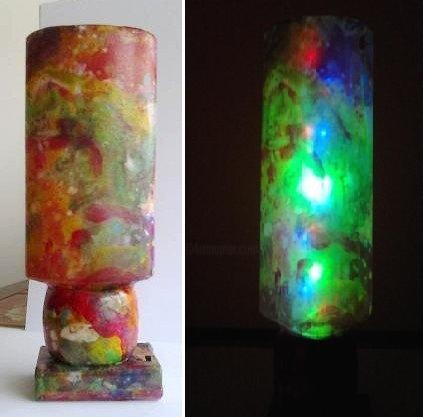 Design intitulée "Lampe "psychédéliqu…" par Annig Pineau (Ginna), Œuvre d'art originale, Luminaire