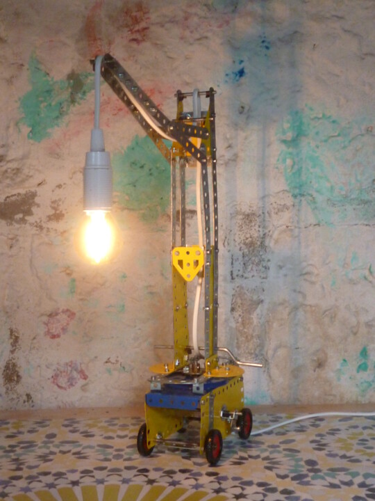 GRUE - MECCANO Design, 16.1x11.8 in