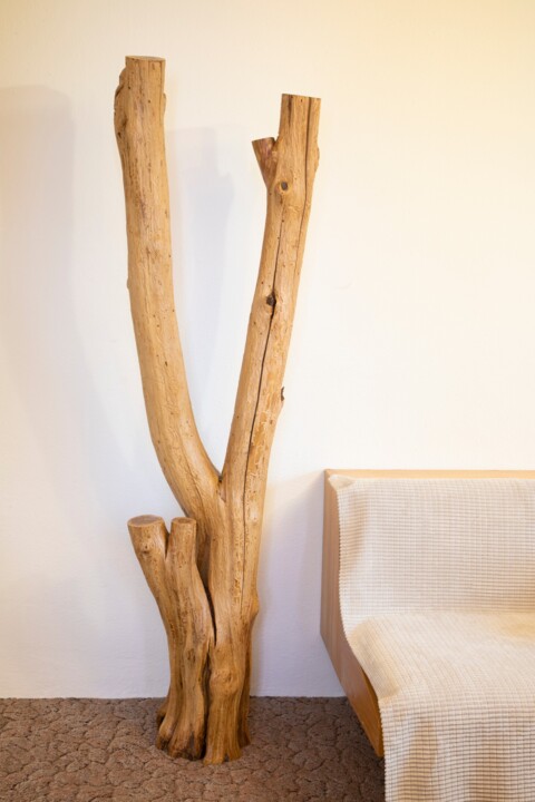 Plum decorative sculpture - 'After harvest' 雕塑, 72.8x23.6 in