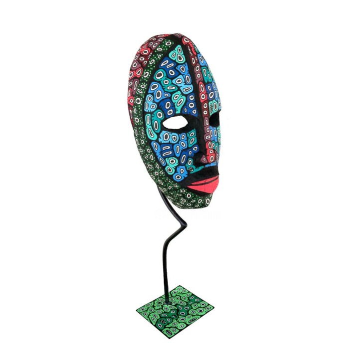 Forest Mask 雕塑, 24.8x7.1 in