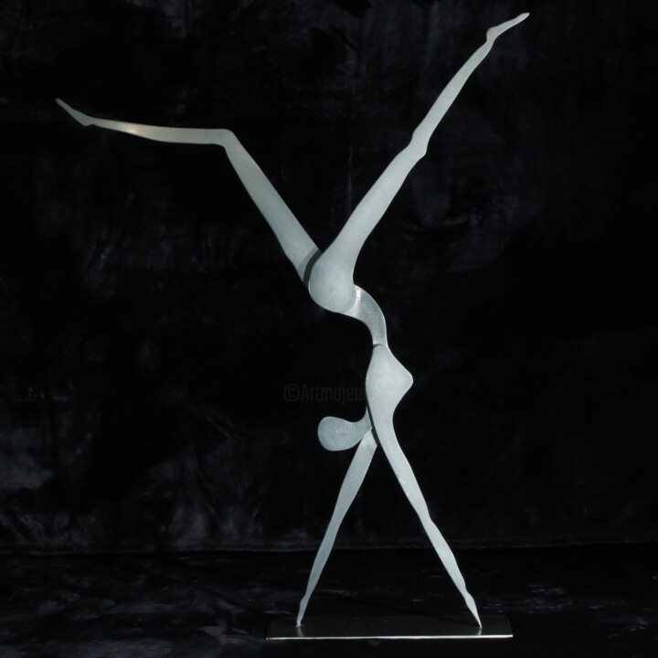 雕塑,  45.8x35.3 in 